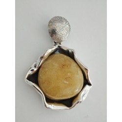 Bursztynowy wisior w...