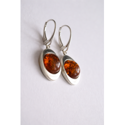 Srebrne kolczyki z bursztynem