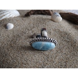 Unikatowy pierścionek z larimalem