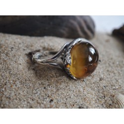 Wyjątkowy pierścionek...