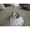 Ring with honey-white amber | AmberWave