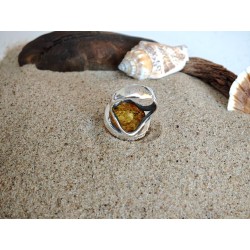 Pierscionek z przepięknym cytrynowym bursztynem bałtyckim