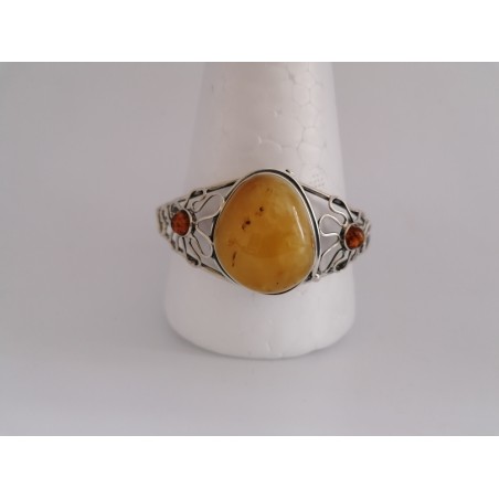Unique bracelet with three ambers | AmberWave