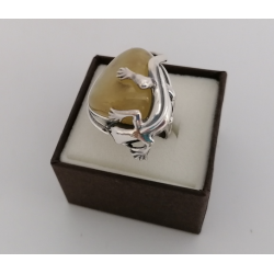 Unique ring with lizard | AmberWave