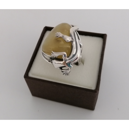 Unique ring with lizard | AmberWave